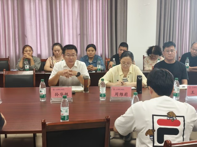 宣讲资助政策 护航逐梦之路